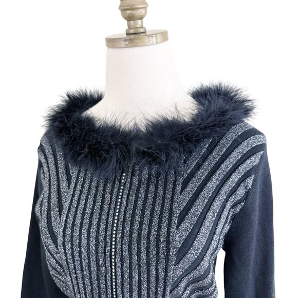 Vintage Y2K Black/Metallic Silver Zip Up Cardigan with Feather Accent Sz Medium - Picture 2 of 8